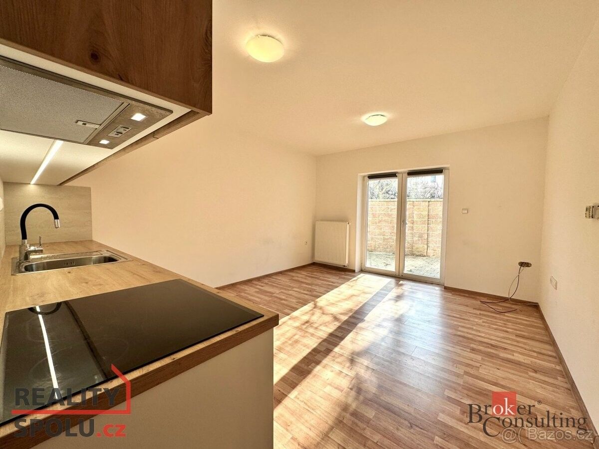 Byty, Znojmo, 669 02