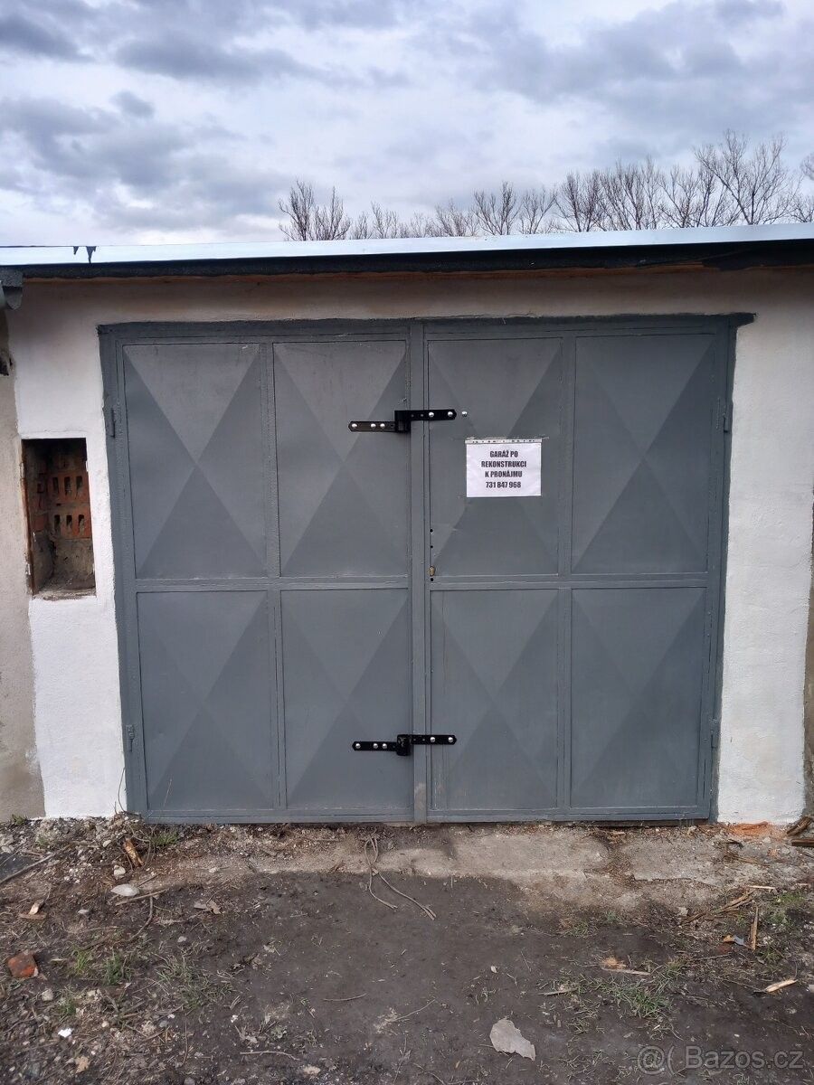 Garáže, Ostrava, 709 00