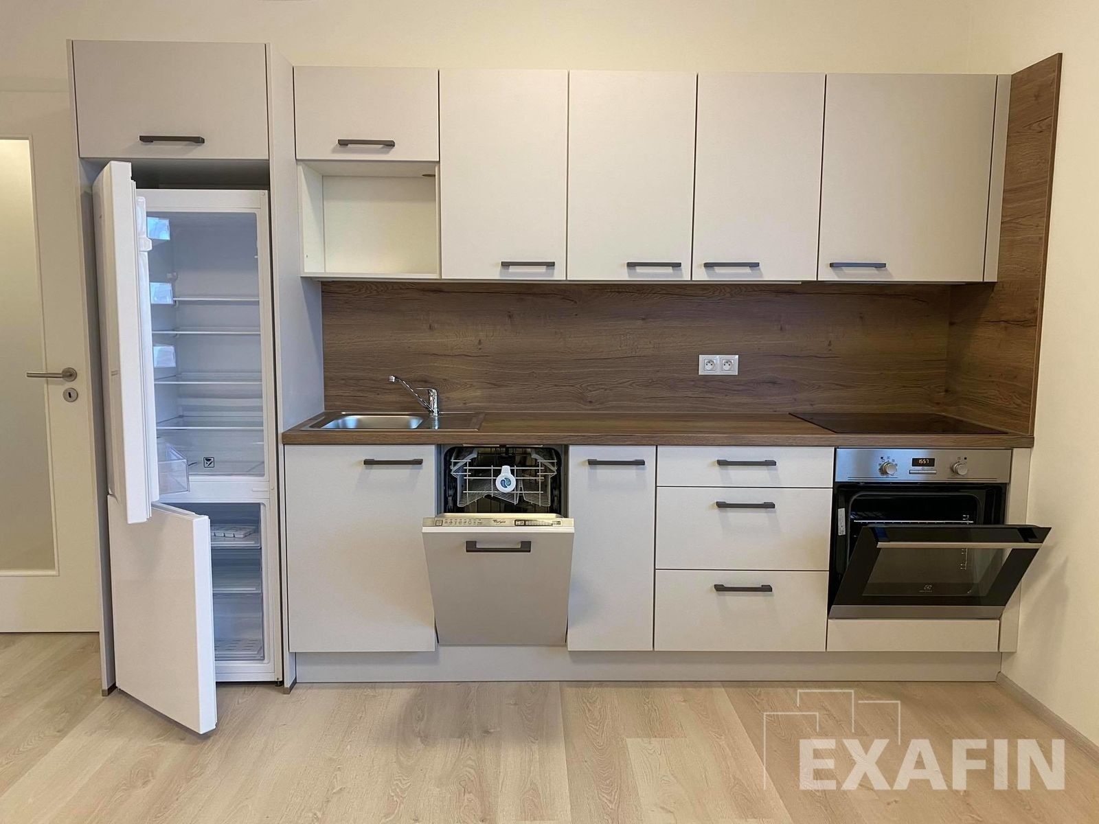 Pronájem byt 2+kk - Hornoměcholupská, Praha, 56 m²