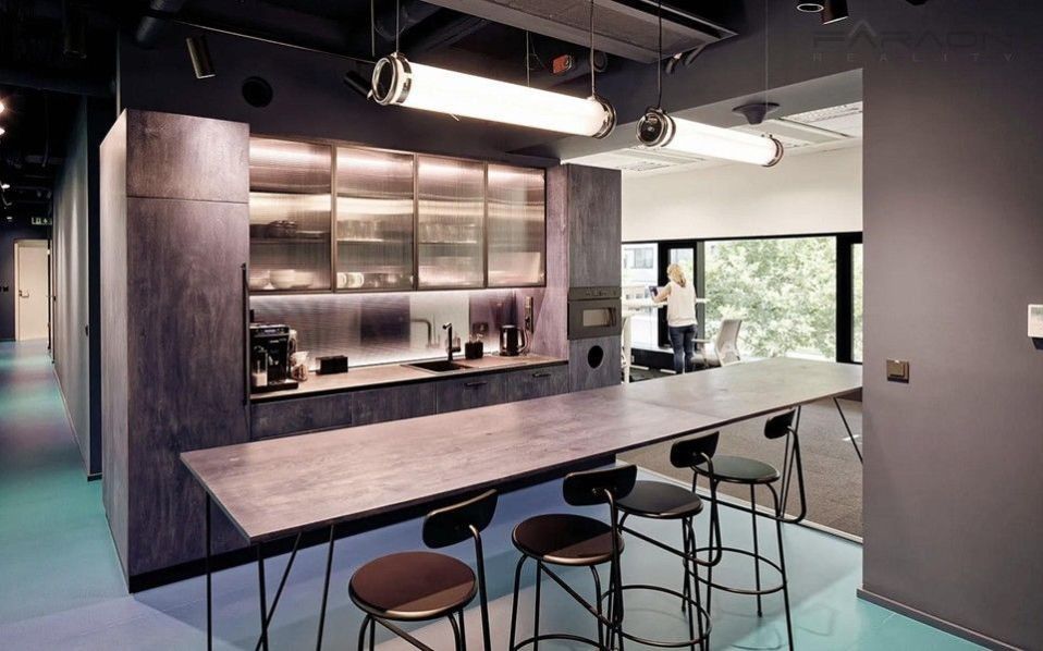 Kancelář · 342 m² · Rohanské nábřeží, Praha Karlín - 4
