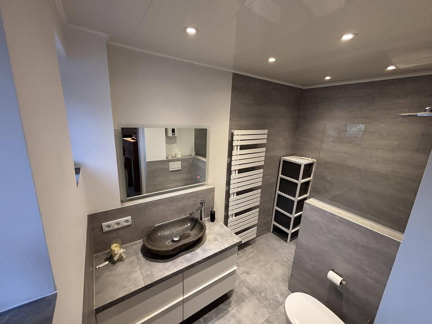 Prodej rodinný dům - Duisburg Wehofen Nordrhein-Westfalen 47179, 165 m² - 5