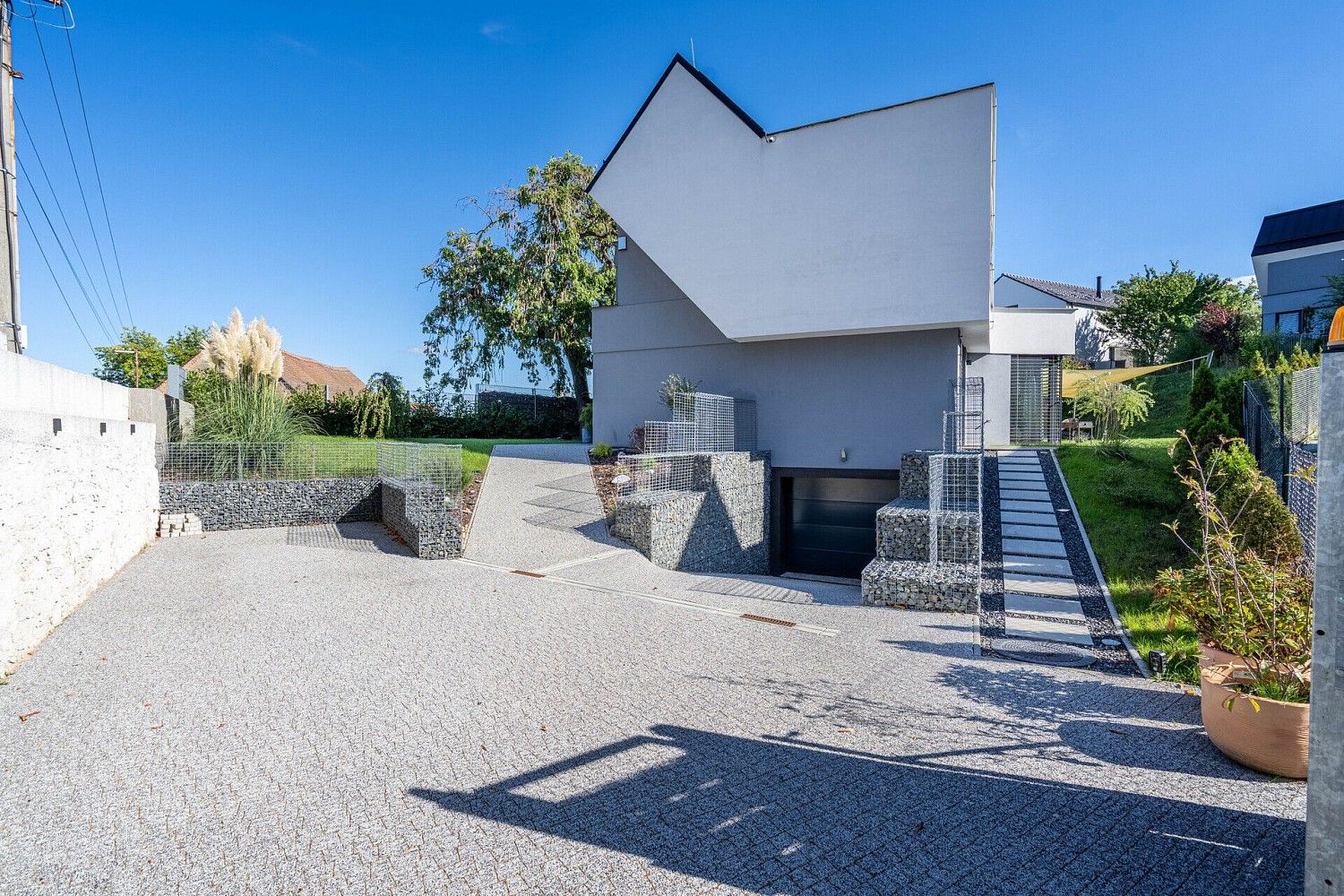 Rodinné domy, Na návsi, Panenské Břežany, okres Praha-východ, 267 m² - 1