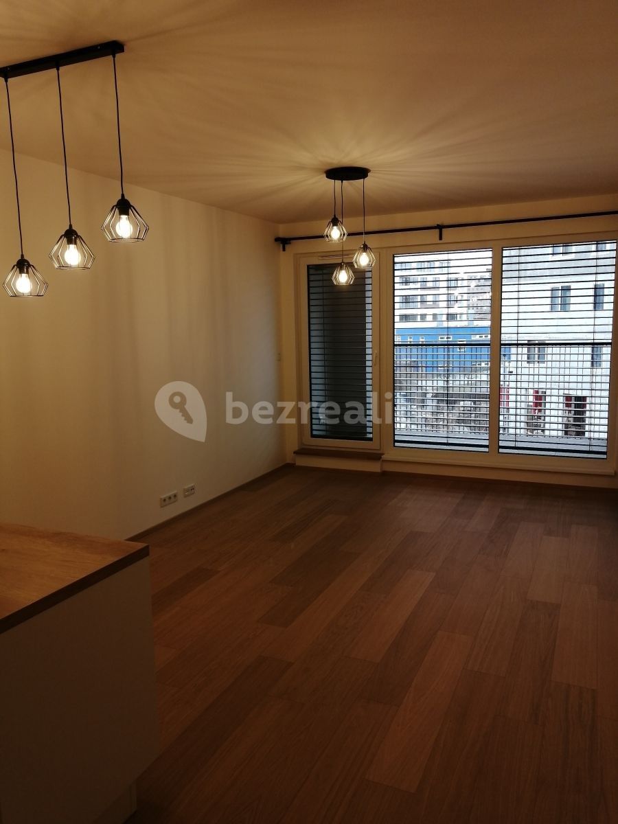 Pronájem byt 2+kk - Olgy Havlové, Praha - Žižkov, 53 m² - 5