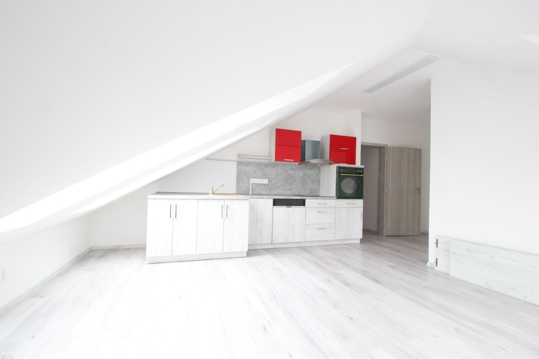 Byt 3+1 · 78 m² · Slepá, Milovice - Benátecká Vrutice, Středočeský kraj - 3