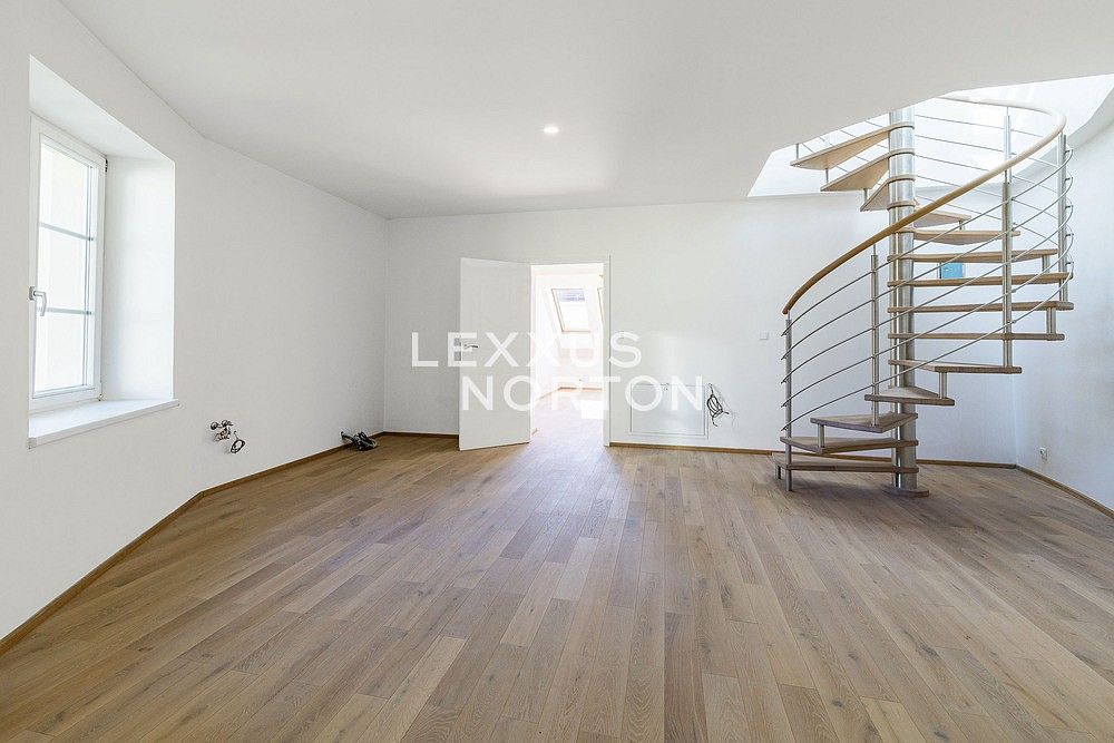Byt 5+1 · 240 m² · Praha - Dejvice, okres Praha 6, Hlavní město Praha - 4