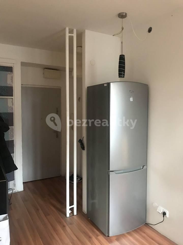 1+1, Konšelská, Praha - Libeň, 39 m² - 2