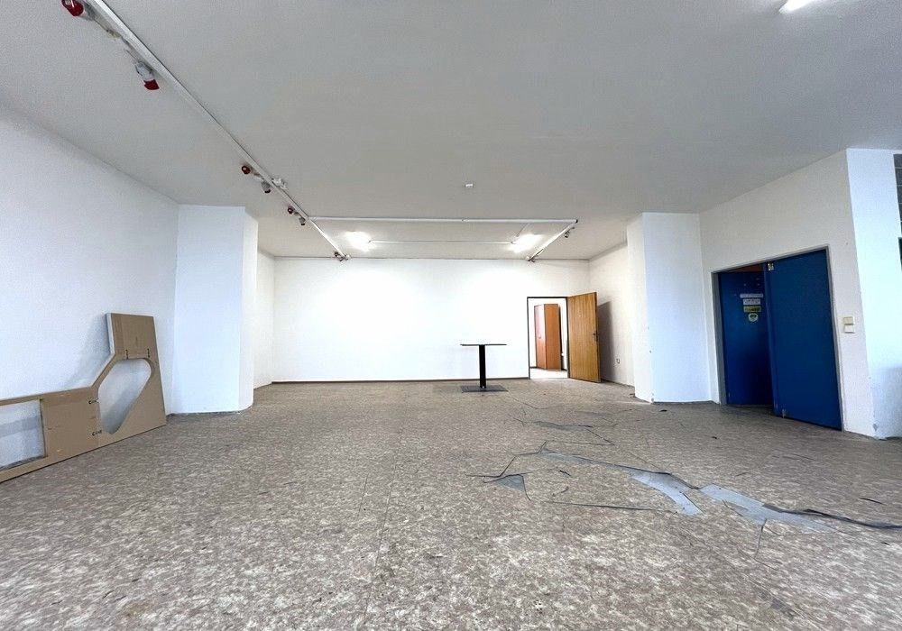 Sklady, Cihlářská, Domažlice, 105 m²