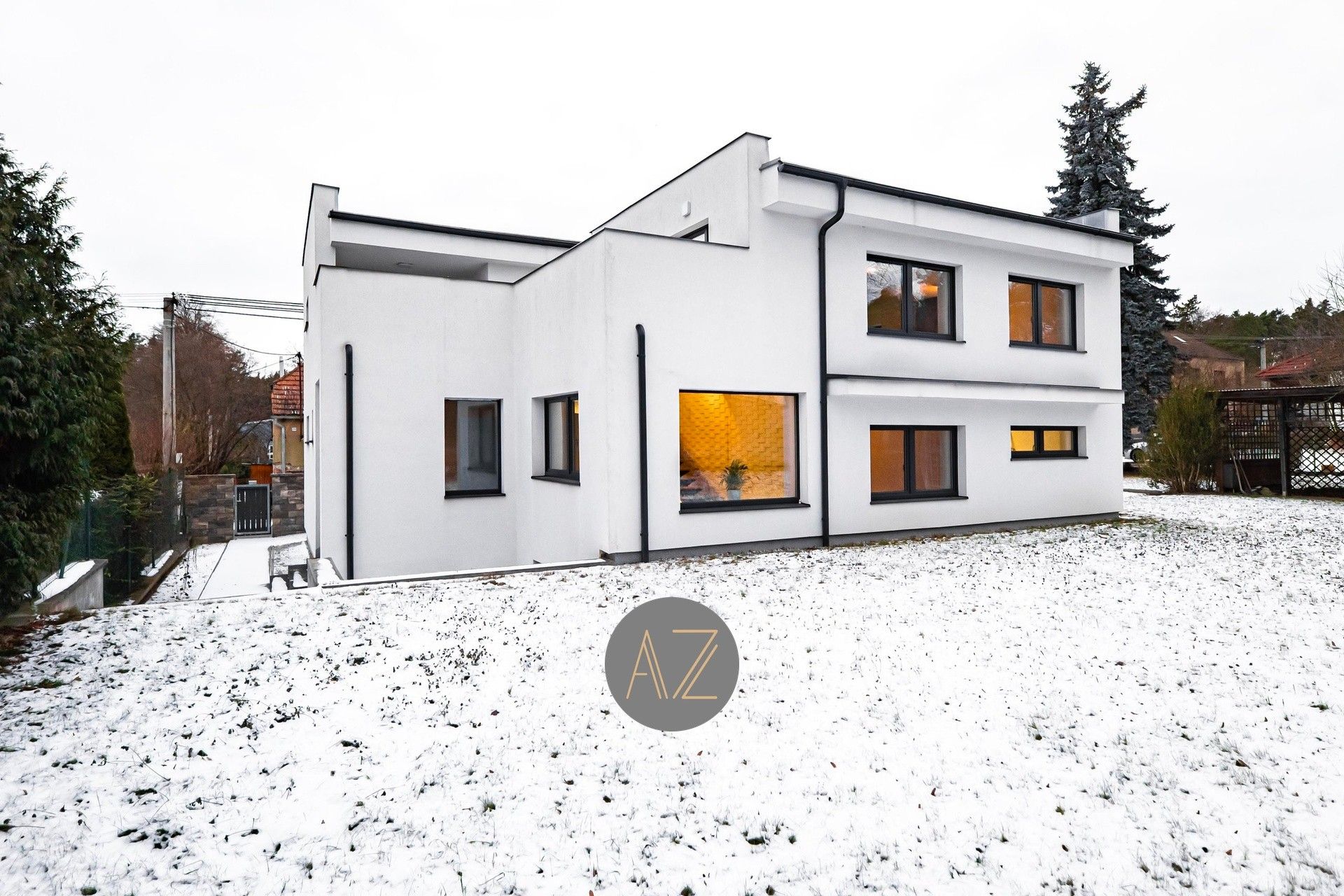 Rodinné domy, Pionýrská, Líně, 247 m²