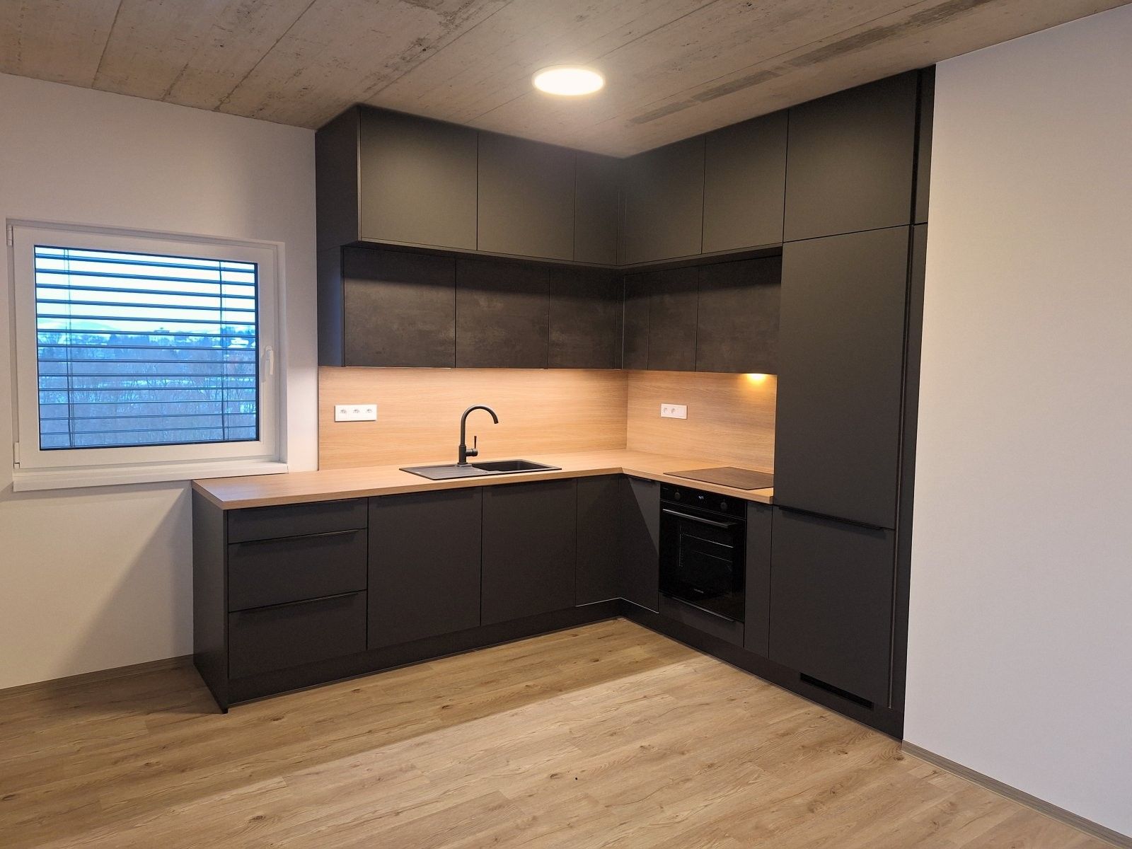 3+kk, Polní, Liberec, 75 m²