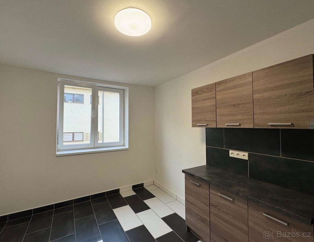 Byty, Český Krumlov, 381 01