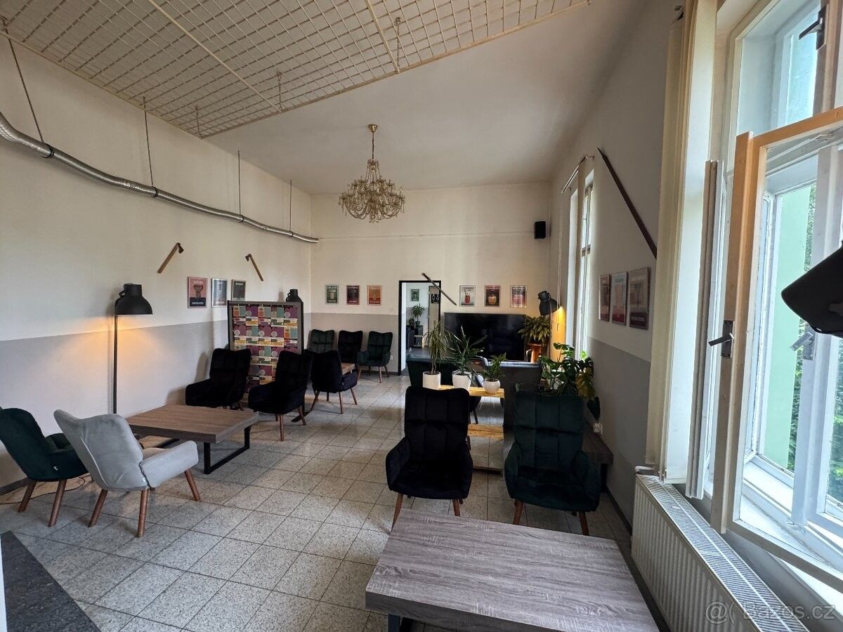 Obchodní prostory · Jablonec nad Nisou, 466 01 - 4