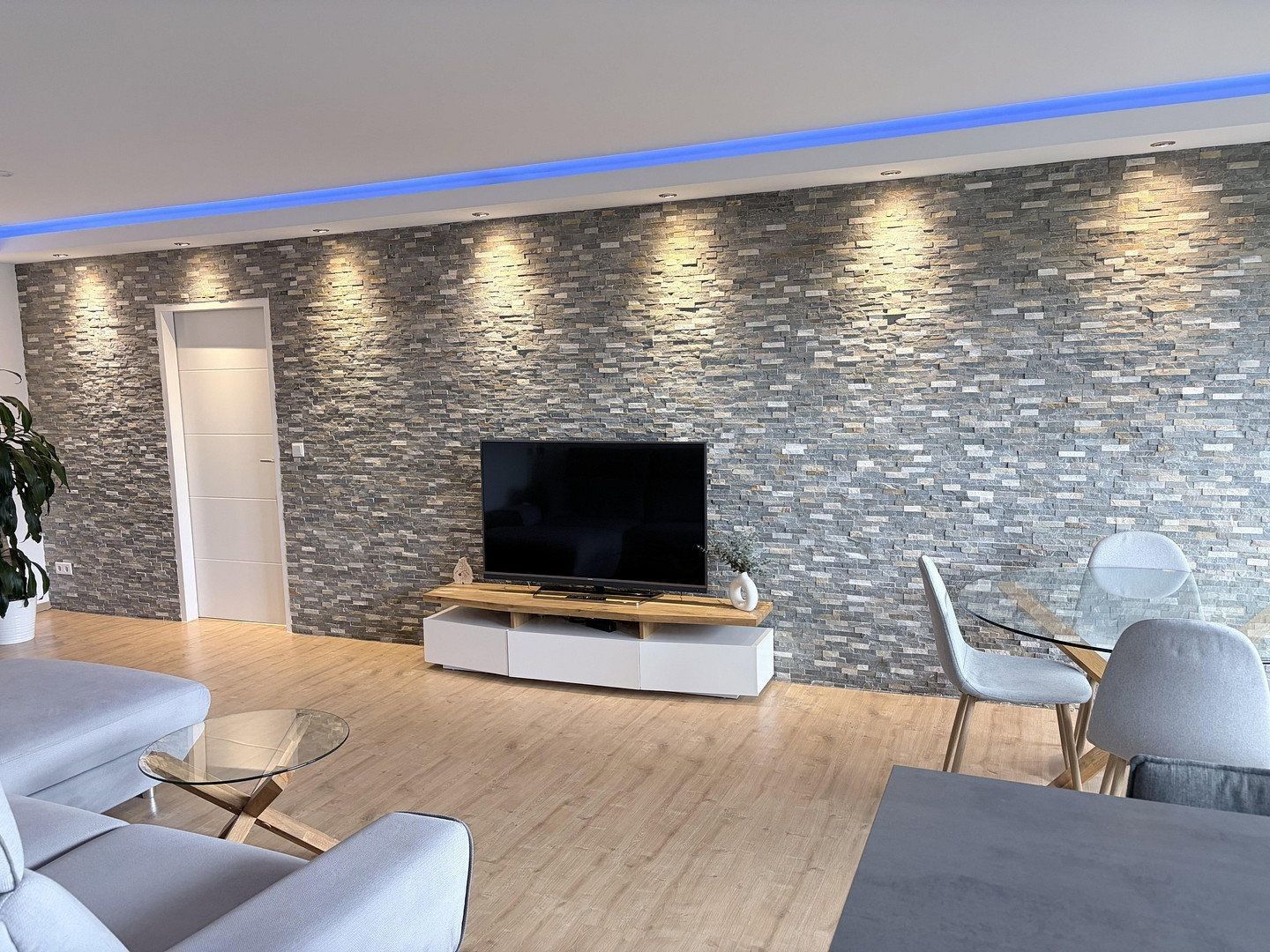 3+1, Köln Ensen Nordrhein-Westfalen 51149, 84 m² - 2