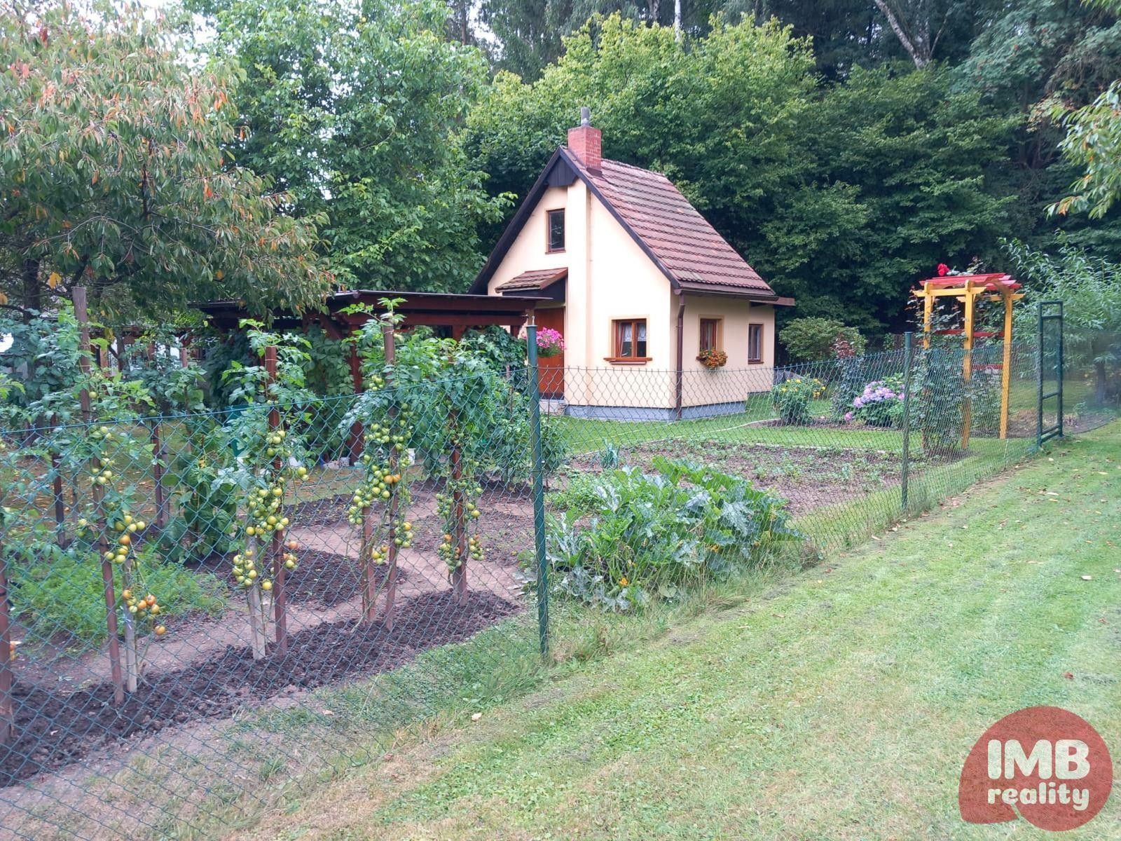 Chaty, Chodov, Sokolov, 28 m²