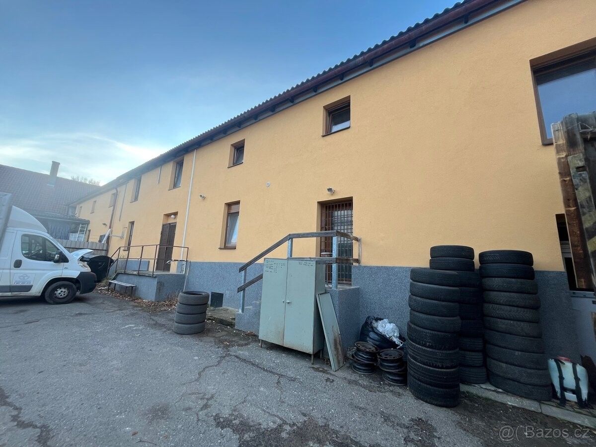 Obchodní prostory, Hostomice pod Brdy, 267 24 - 1