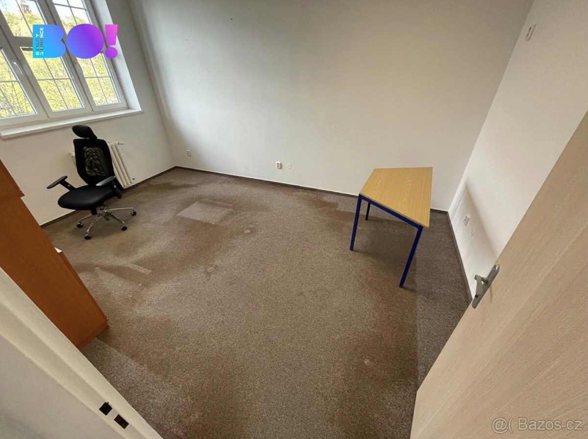 Pronájem kancelář - Třinec, 739 61