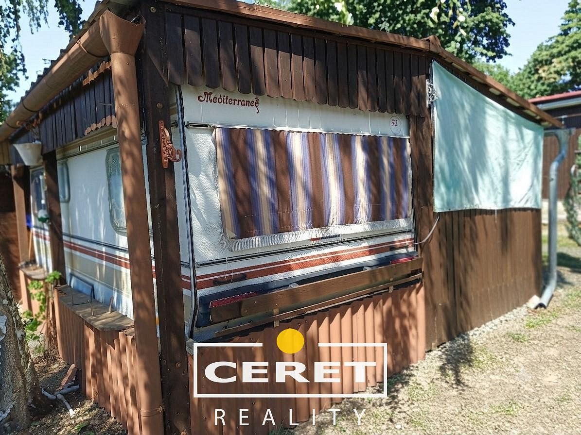 Chalupy, Rokle - Hradec, okres Chomutov, Ústecký kraj, 14 m² - 2