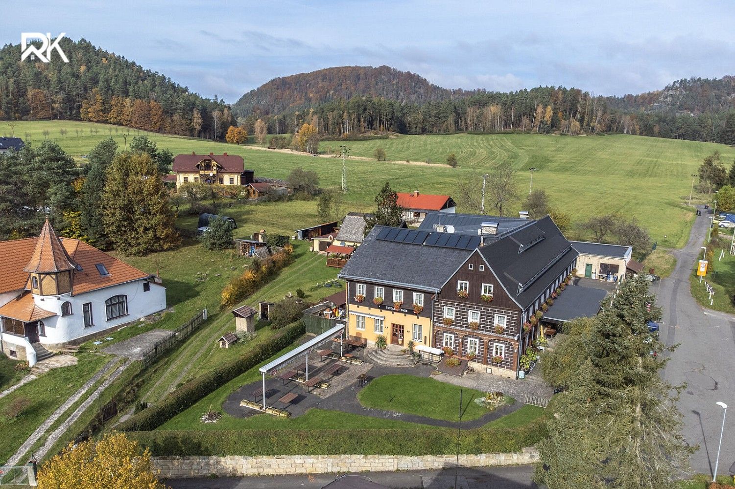 Ubytovací zařízení, Jetřichovice, okres Děčín, Ústecký kraj, 2 050 m² - 1