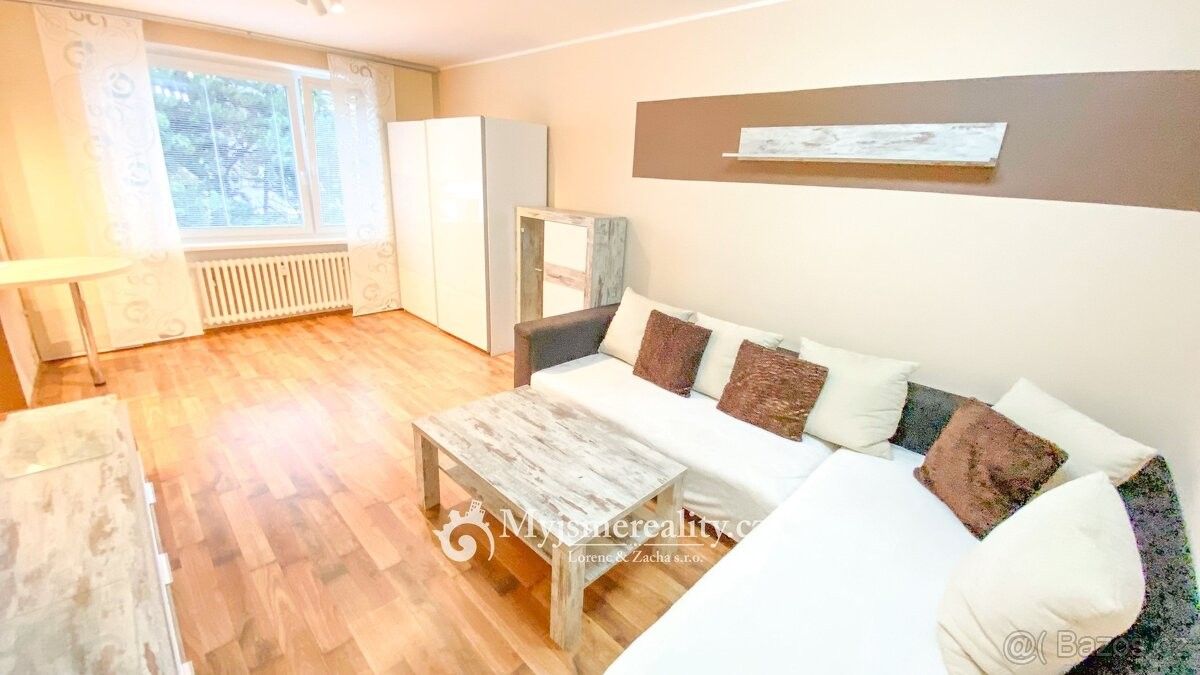 Byty, Znojmo, 669 02