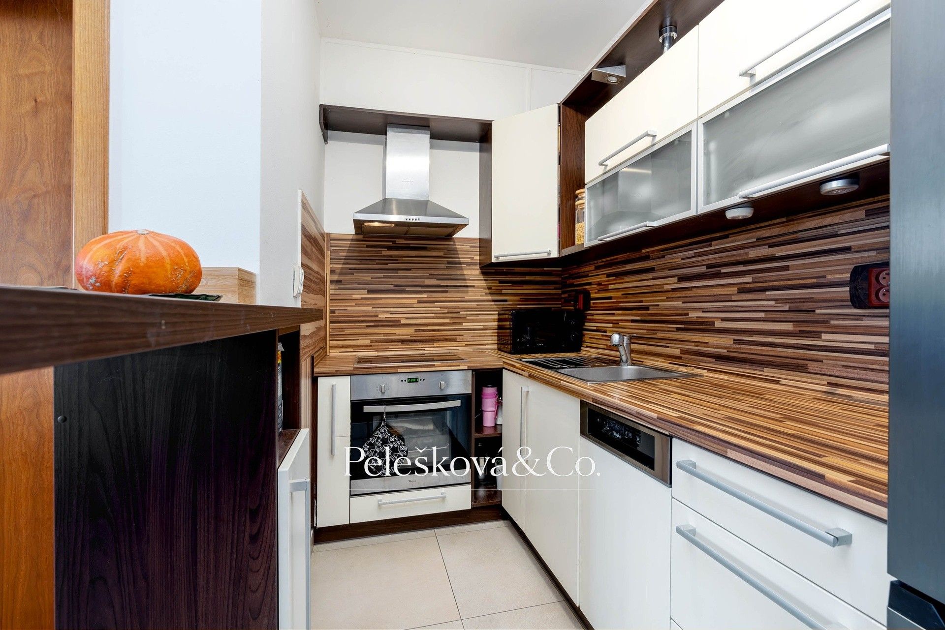 Pronájem byt 2+kk - Májová, Praha, 45 m² - 5