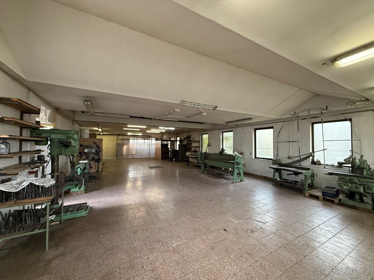 Pronájem sklad - Kopřivnice, 742 21