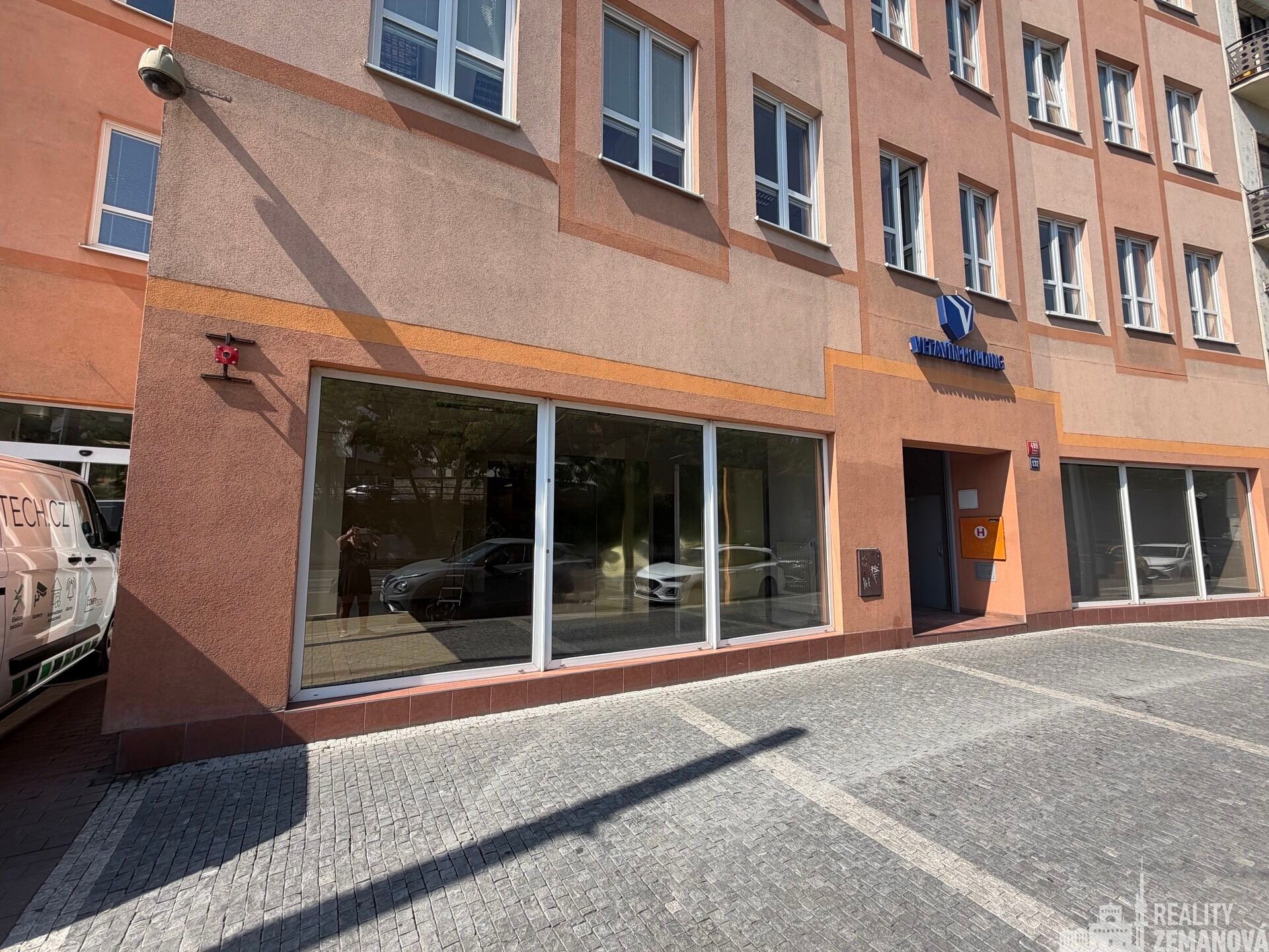 Obchodní prostory · 323 m² · Nuselská, Praha - 3