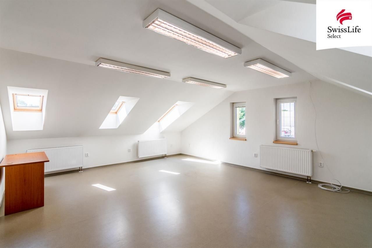 Pronájem kancelář - Nový dvůr, Heřmanův Městec, 52 m²