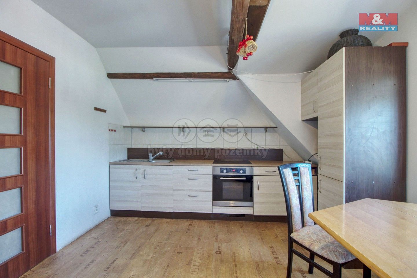 Pronájem činžovní dům - Nádražní, Horšovský Týn, 242 m²