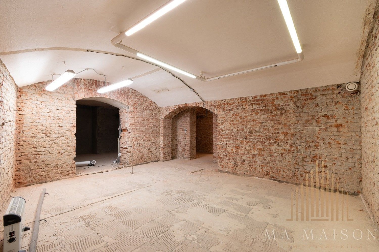 Obchodní prostory · 105 m² · Praha, okres Praha 1, Hlavní město Praha - 3