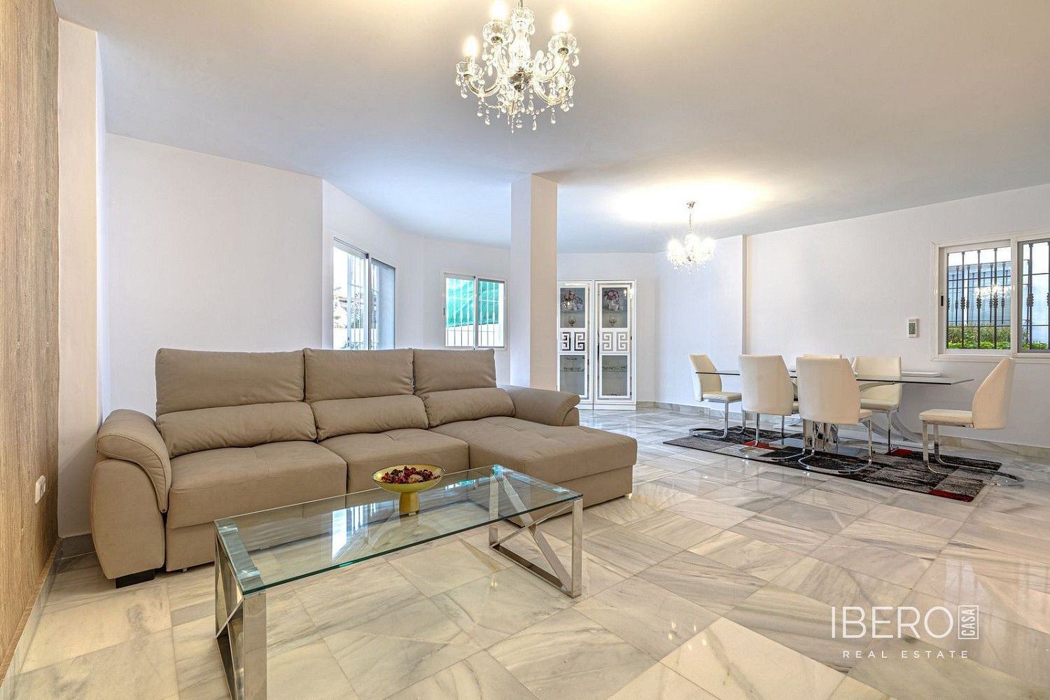 Prodej rodinný dům - Nueva Andalucía, ES, 158 m² - 2