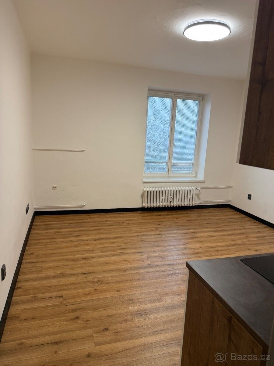 Pronájem byt - Ostrava, 708 00