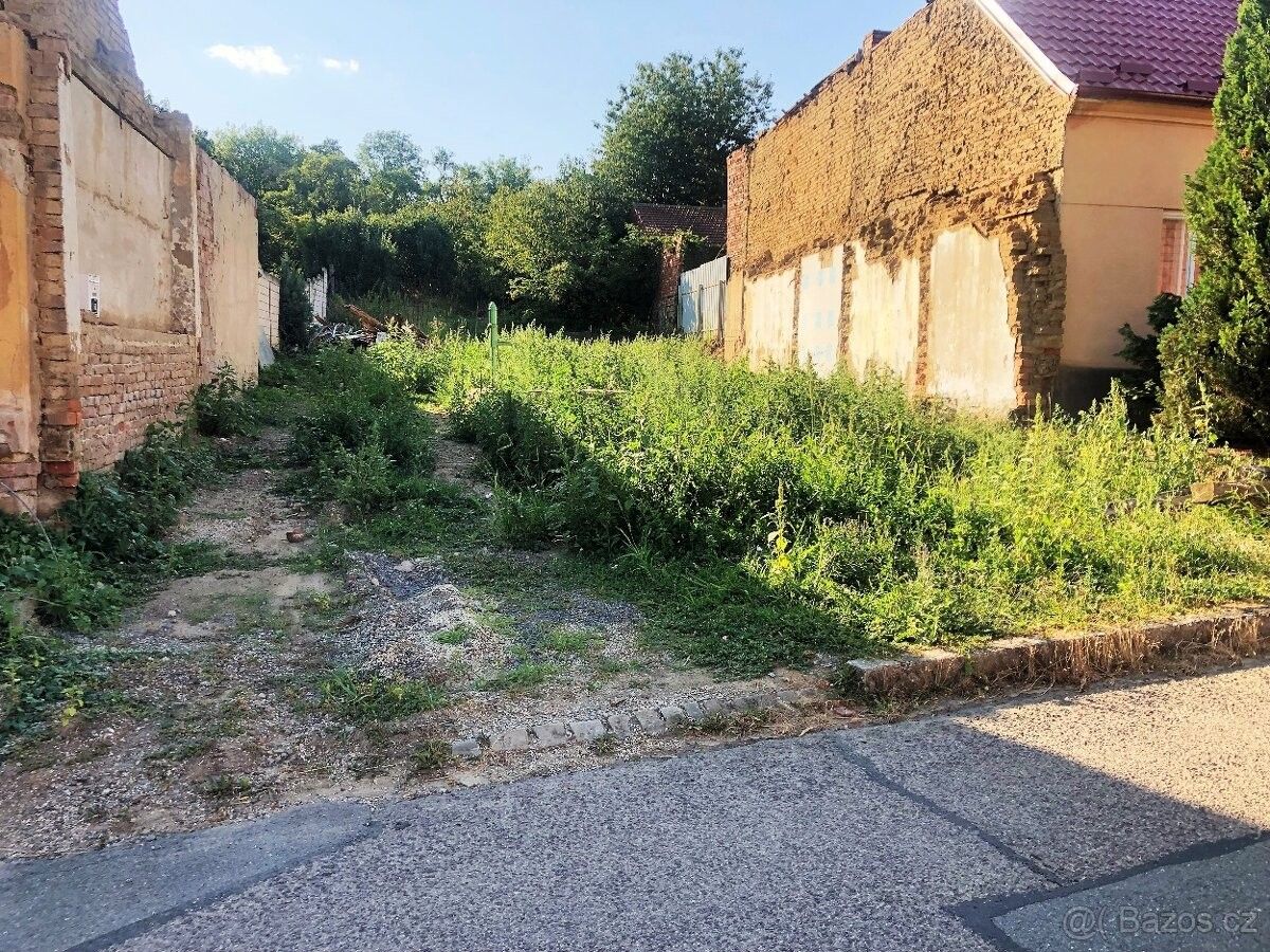 Pozemky pro bydlení, Uherské Hradiště, 686 01