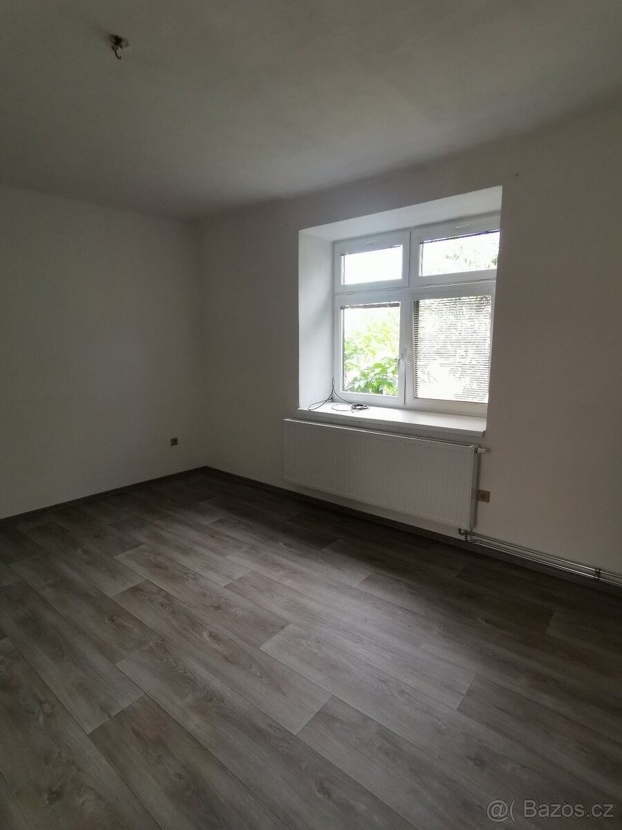 Byty, Křemže, 382 03 - 1