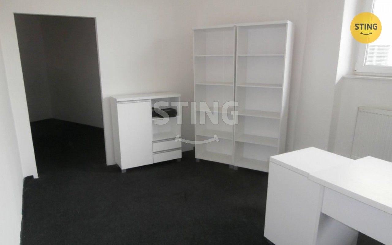 Kanceláře, Lepařova, Opava, 29 m²