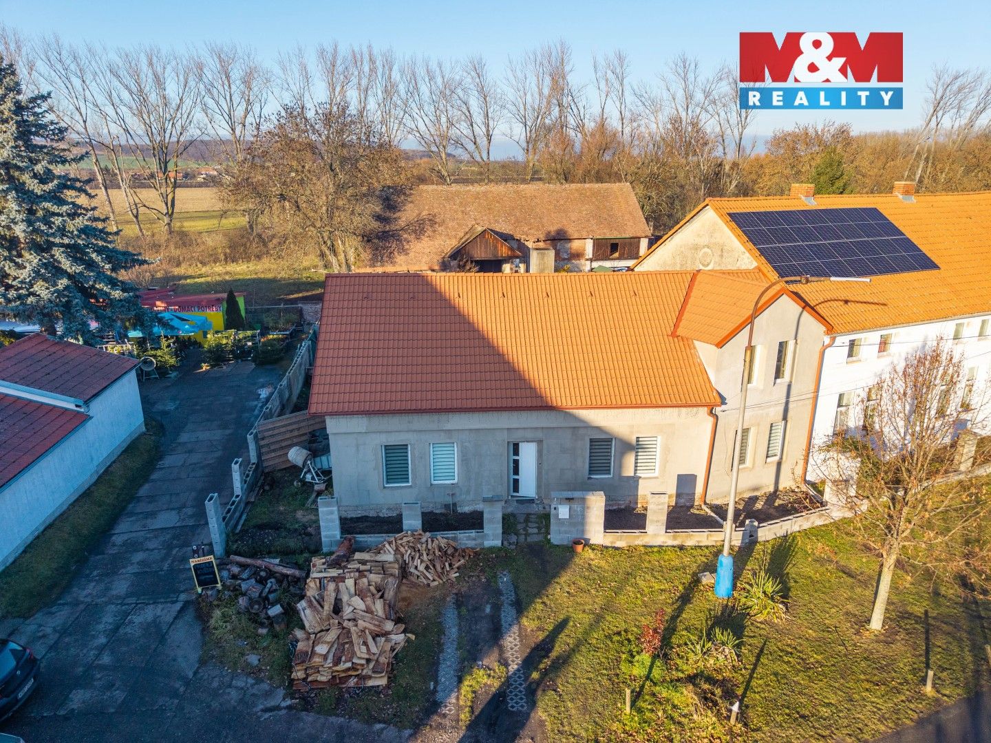 Prodej rodinný dům - Družstevní, Sány, 120 m²