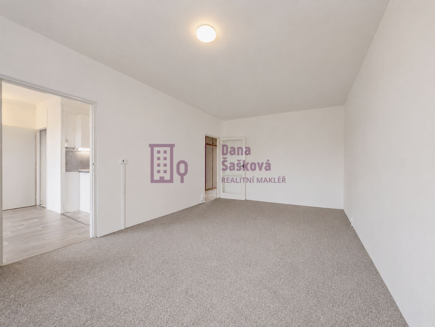 3+1, sídliště U Nádraží 793, Jindřichův Hradec II, 87 m² - 2