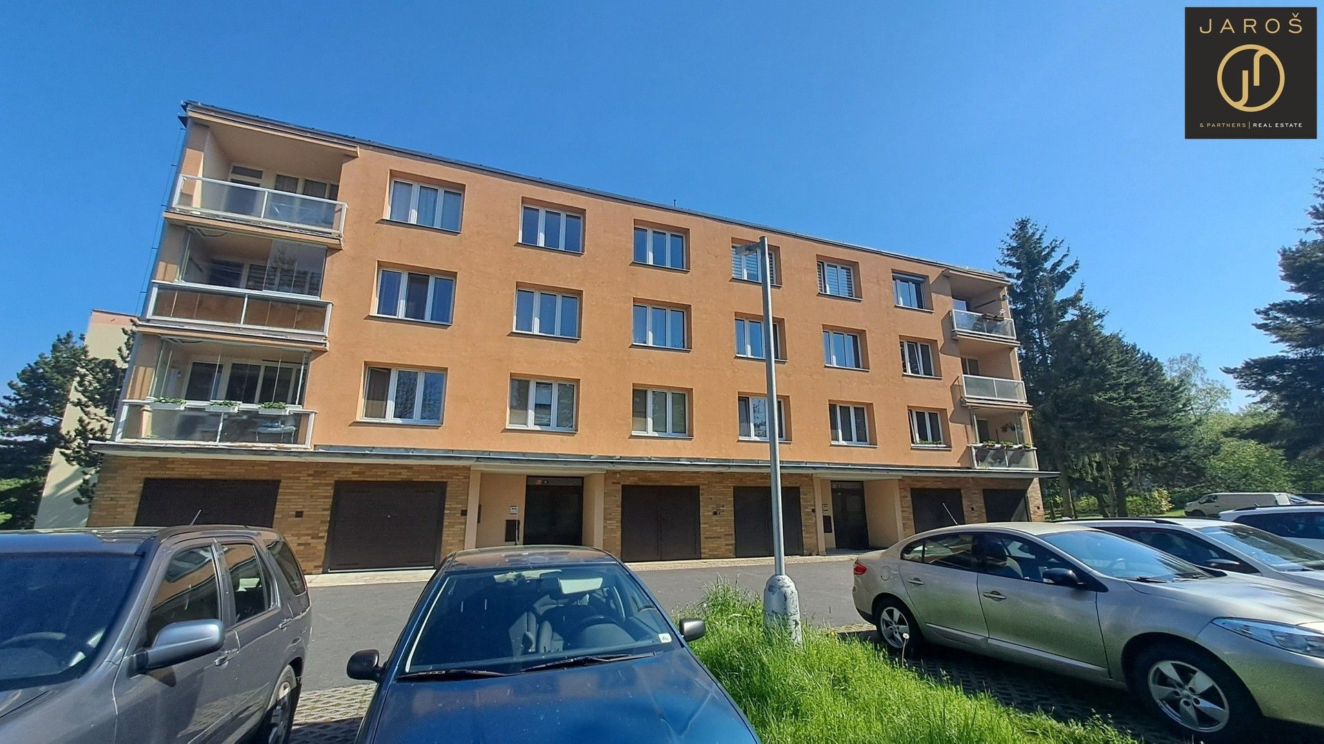 4+1, Na Výsluní, Dalovice, 84 m² - 1