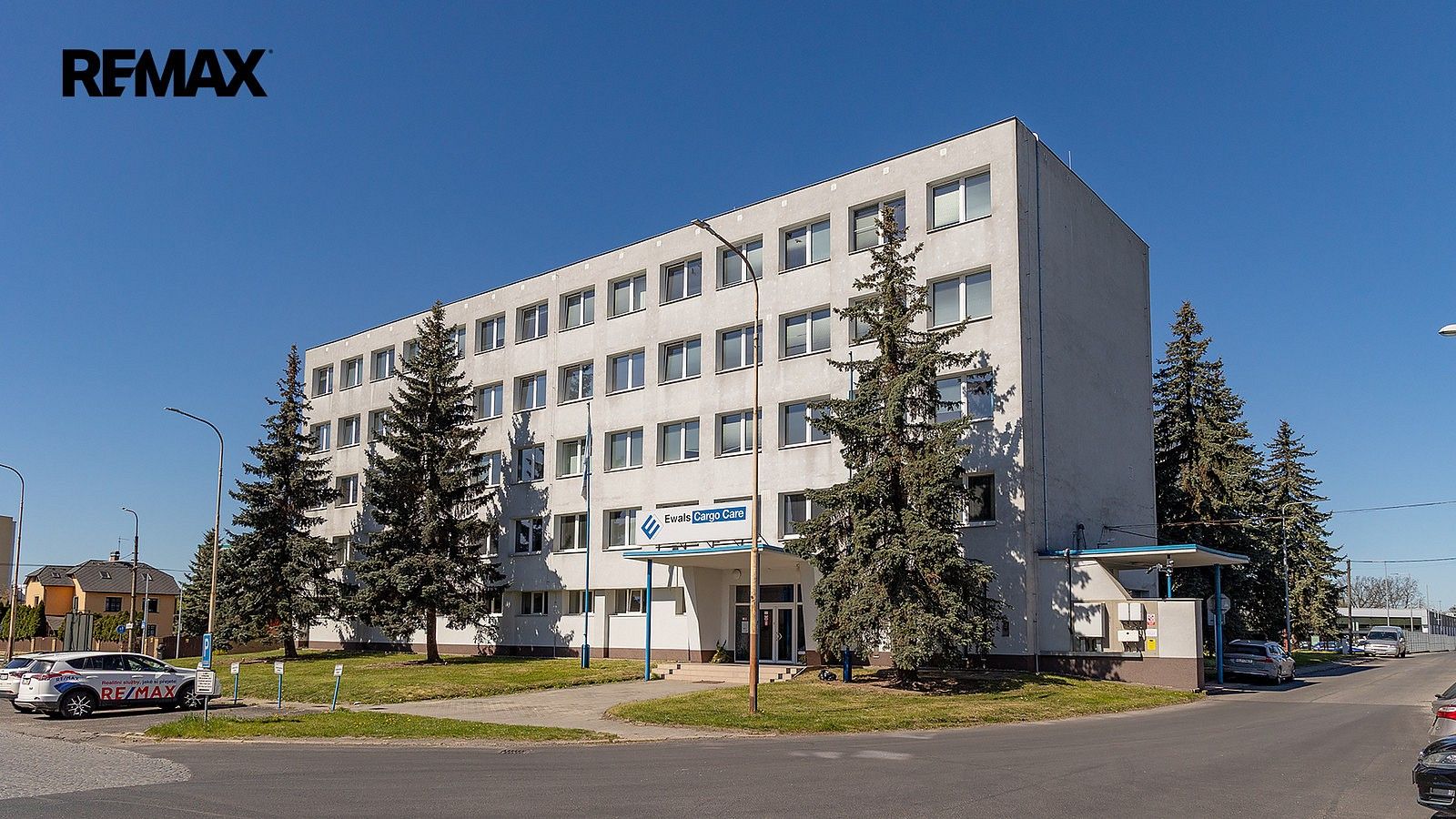 Kancelář, 350 m²
