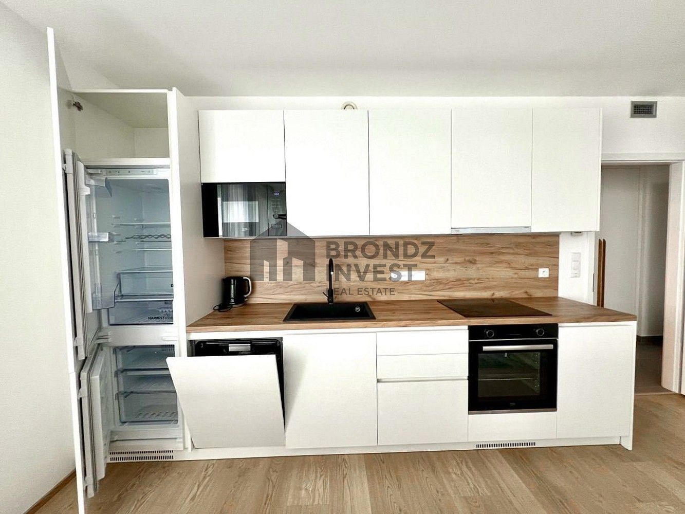Byt 3+kk · 60 m² · Litoměřická, Praha 9 - 4
