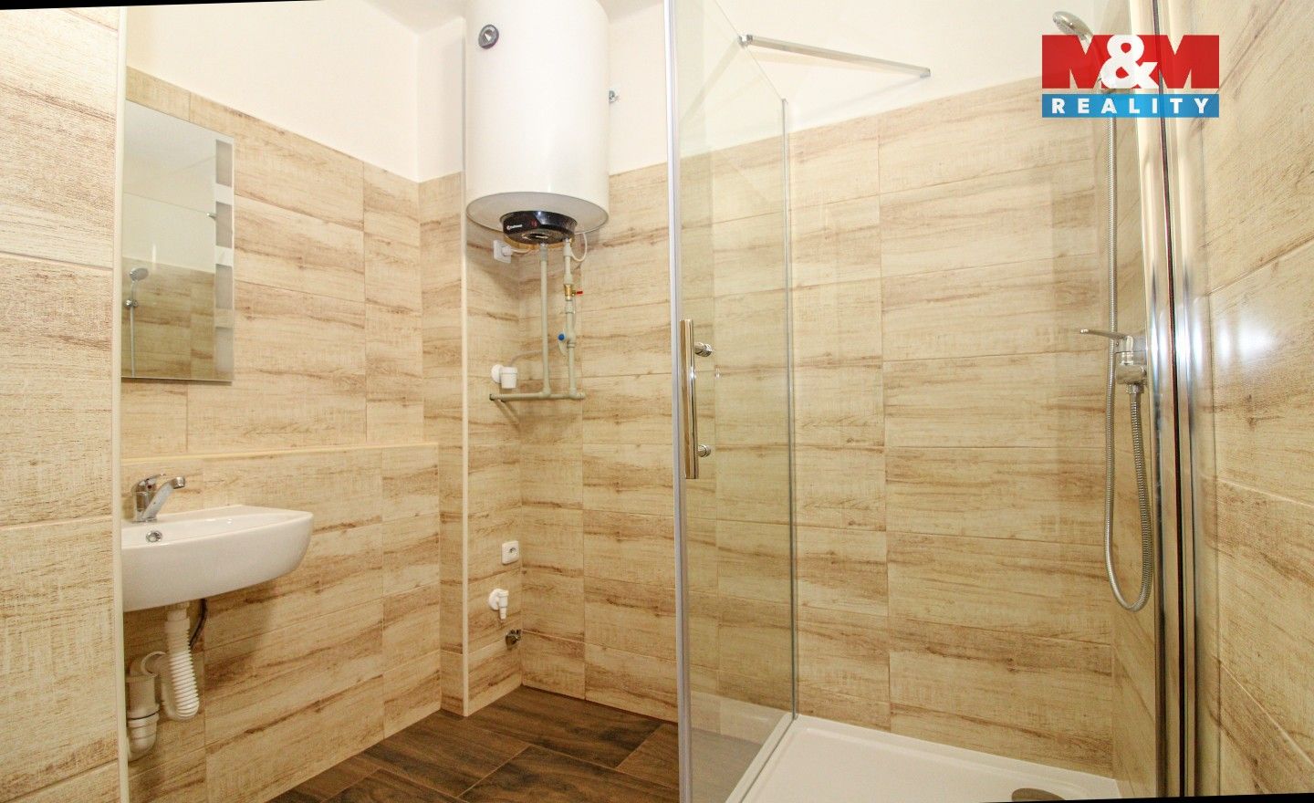 Prodej byt 1+kk - Jižní, Česká Lípa, 27 m²