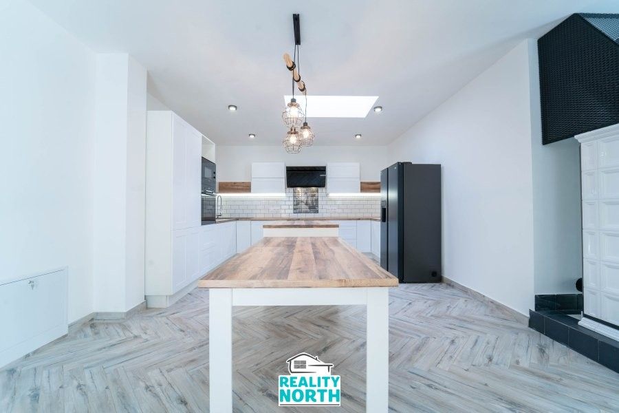 Pronájem rodinný dům - Zahořany, Křešice, 233 m²