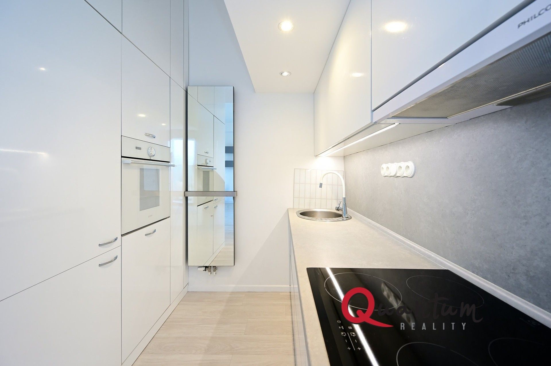 Pronájem byt 2+kk - Podolské nábřeží, Praha, 50 m²