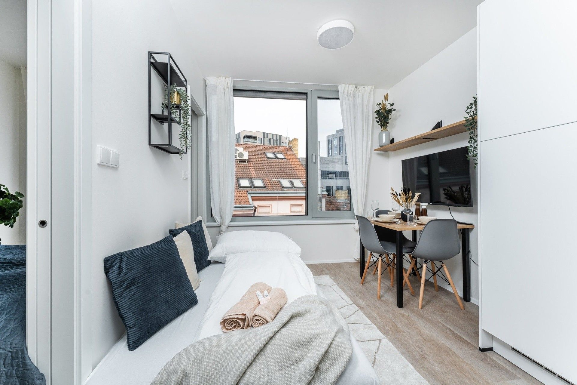 1+kk, Mozartova, Praha, 26 m²