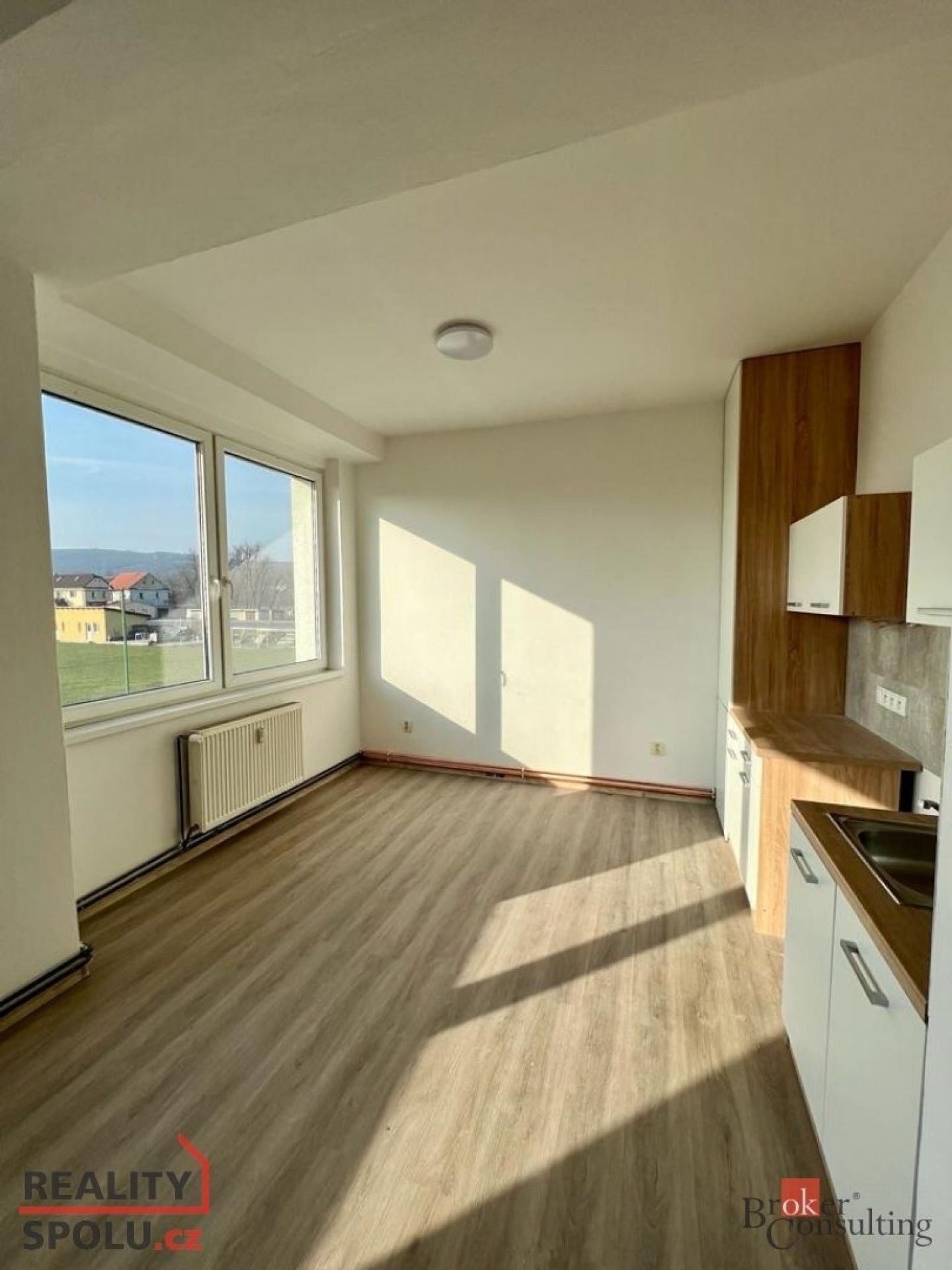 Prodej byt 2+kk - Mlékojedy, 52 m²