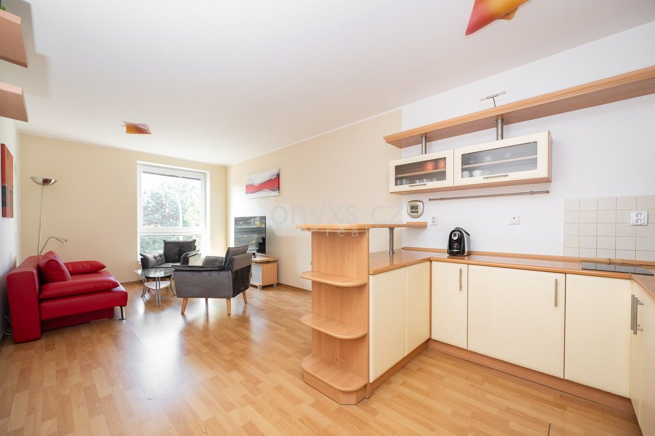 Pronájem byt 2+kk - Kytlická, Praha, 58 m²