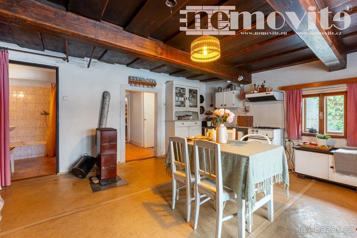 Rodinné domy, Žehušice, 285 75