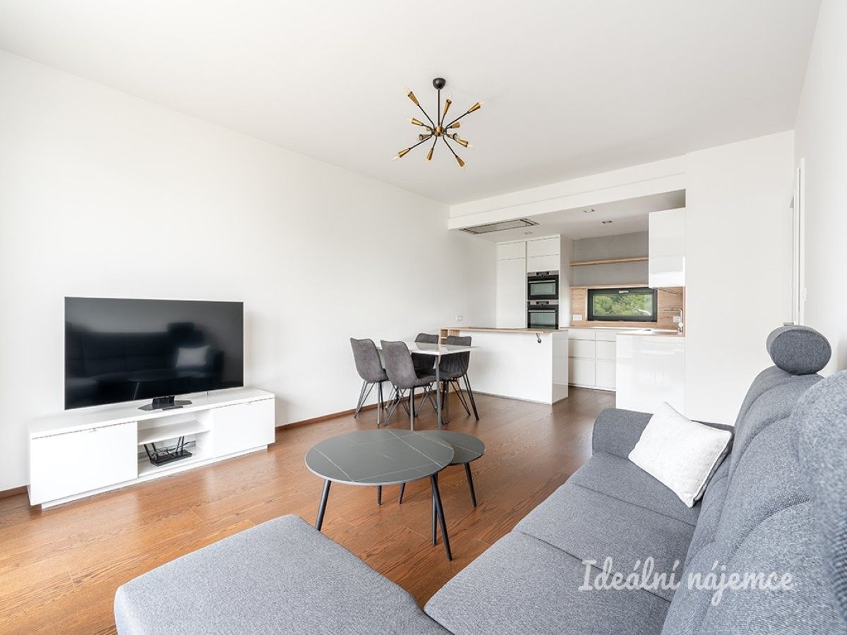 Pronájem byt 3+kk - Kloudova, Praha, 89 m² - 5