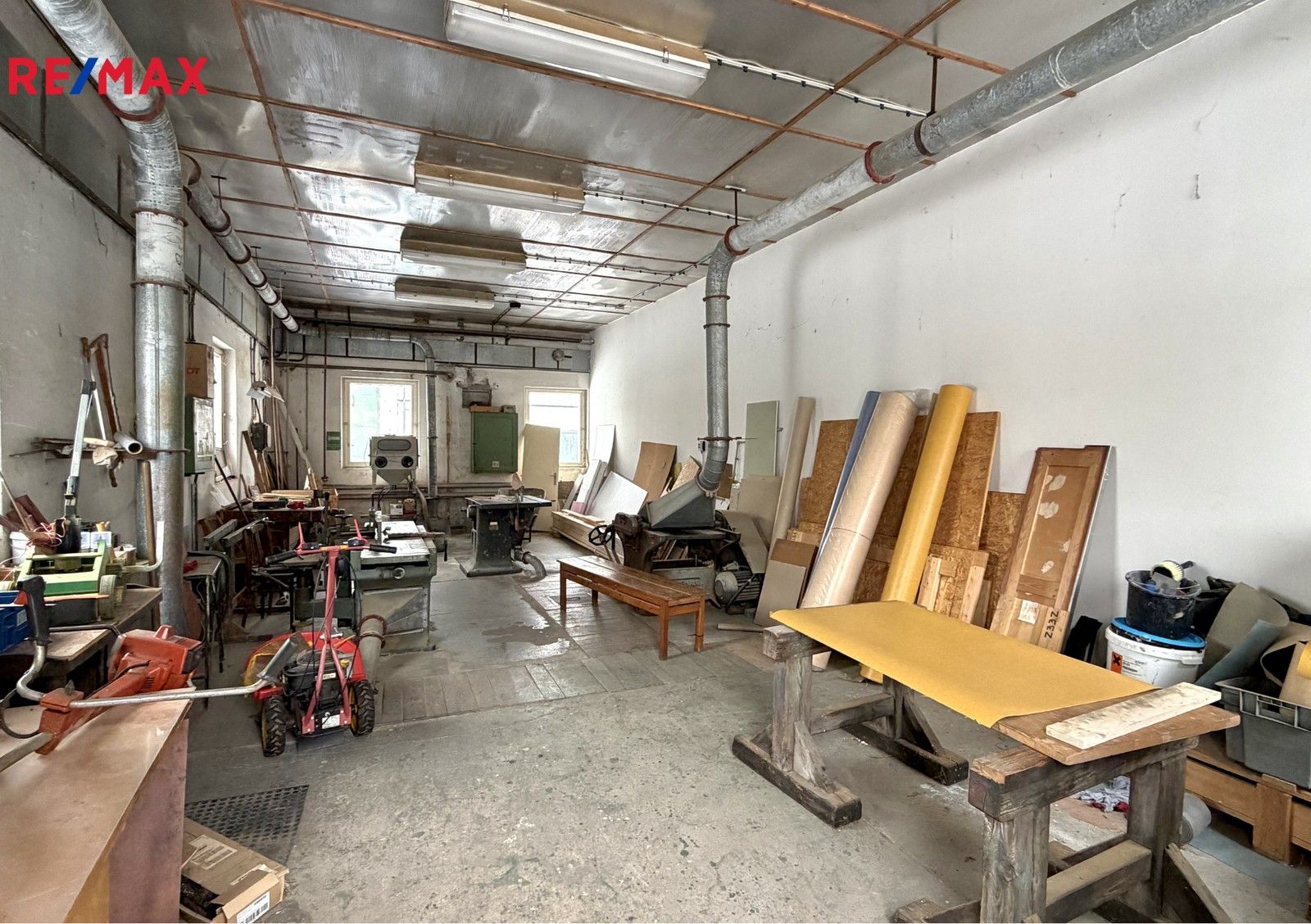 Pronájem výrobní prostory - Tyršova 161, Křinec, 60 m²