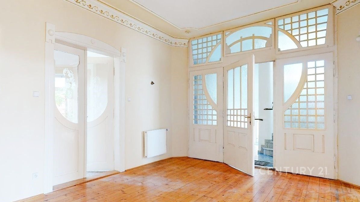 Prodej vila - Lidická, Nový Bor, 760 m²