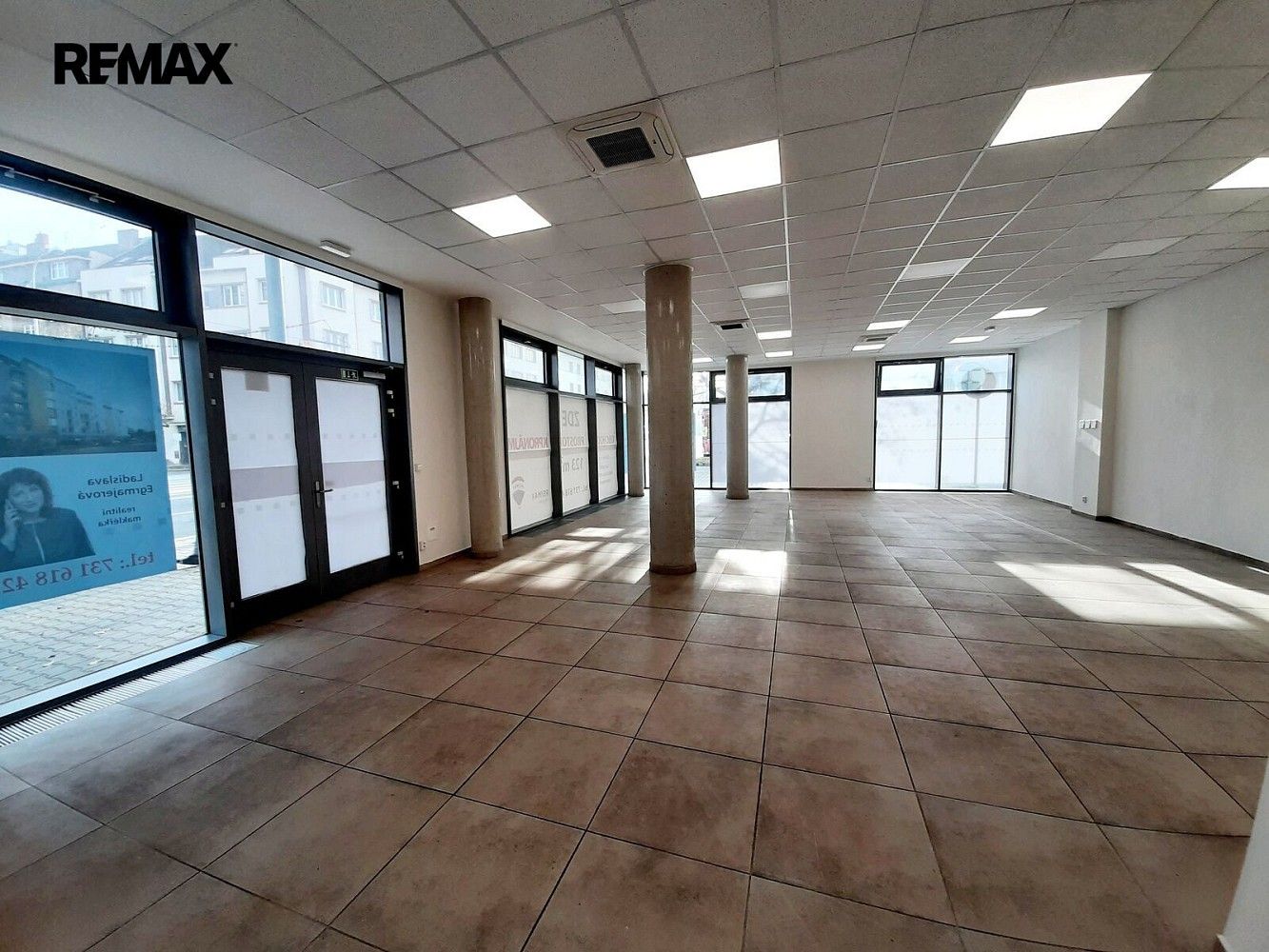 Obchodní prostory · 123 m² · Plzeň - Jižní Předměstí, okres Plzeň-město, Plzeňský kraj - 3