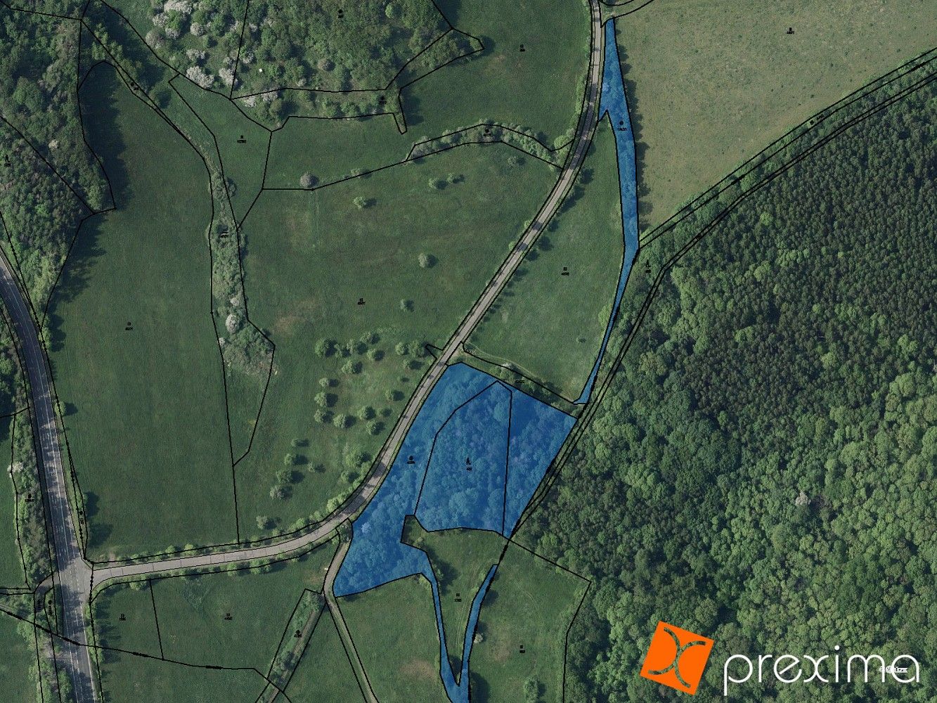 Les, 7 092 m²
